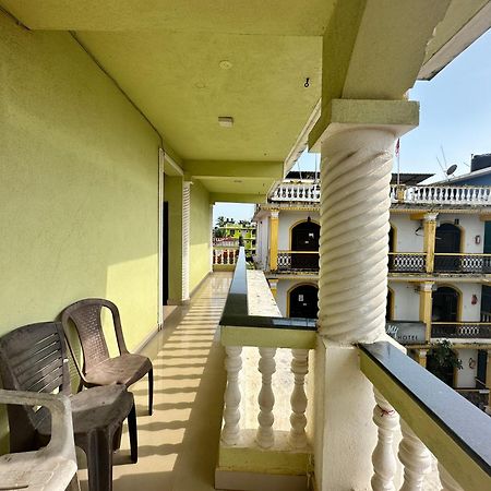 Hotel Salty Waves บากา ภายนอก รูปภาพ